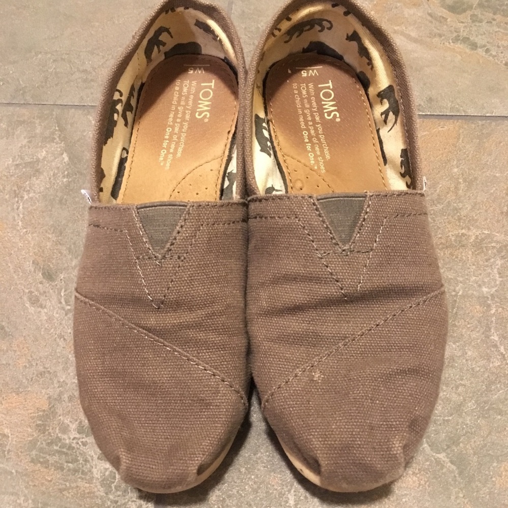Toms Classic Canvas Shoes Size 5